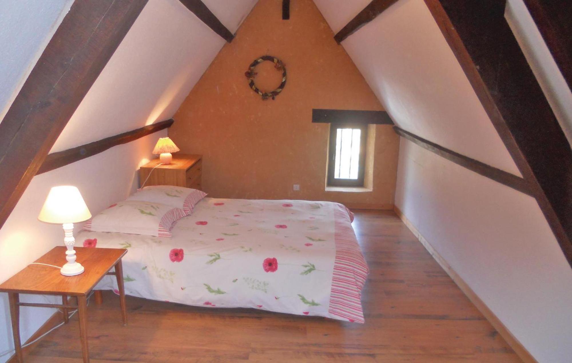 Awesome Home In Campsegret Экстерьер фото